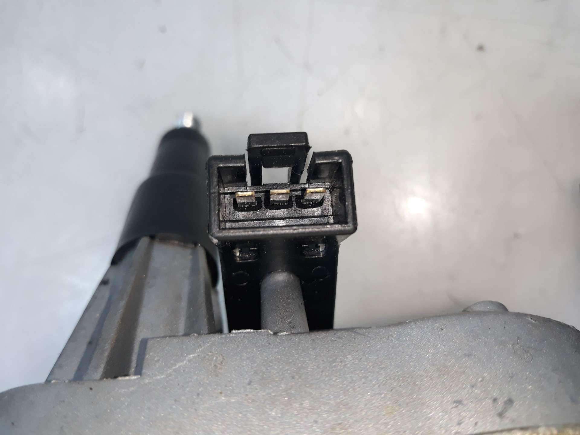 MOTOR LIMPIA TRASERO CHEVROLET CRUZE HATCHBACK 2011-2014 (95483121 1485056)