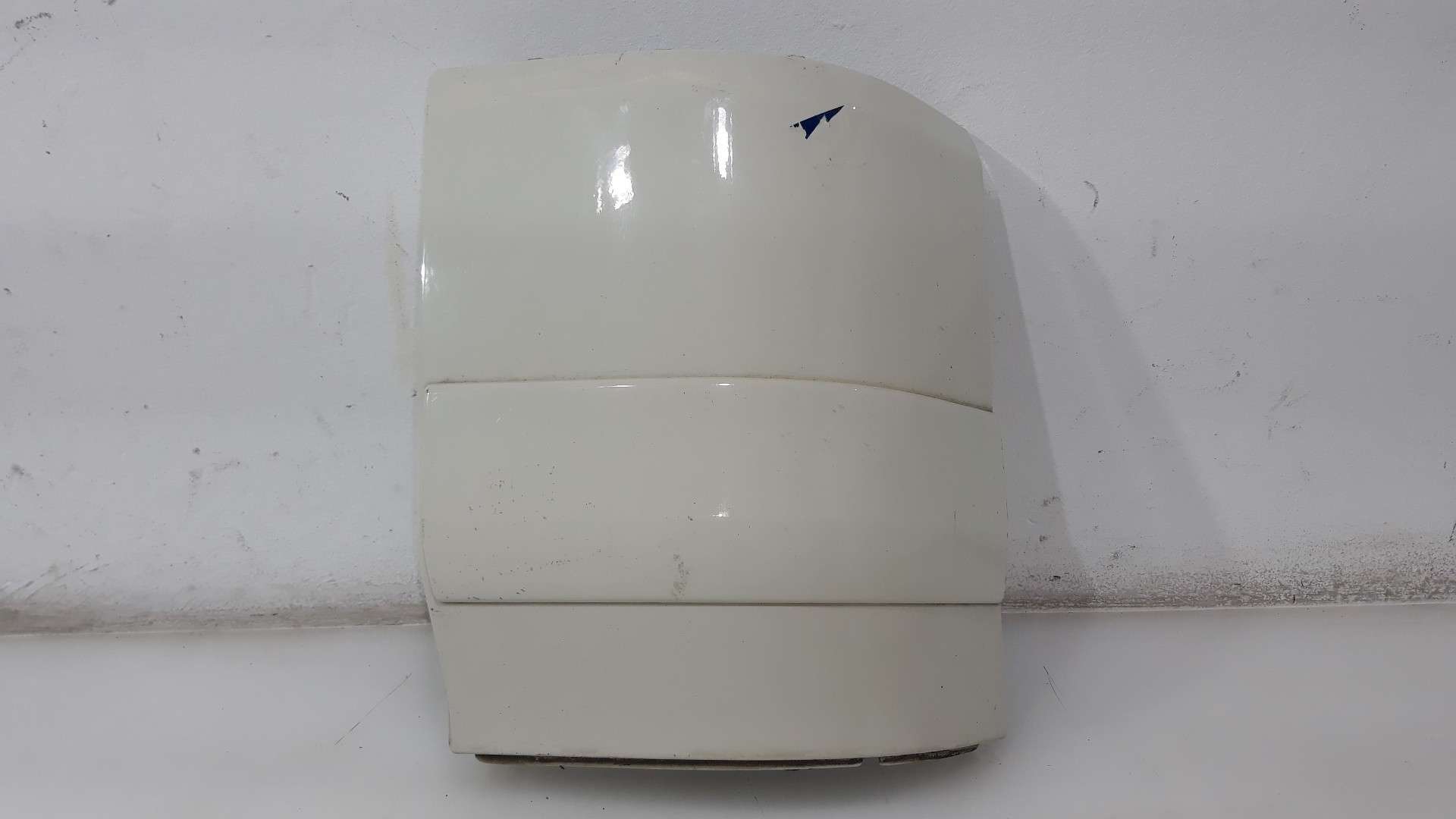 MOLDURAS TRASERAS VOLKSWAGEN T5 BUS 2003-2009 (7H0807321A 1595559)