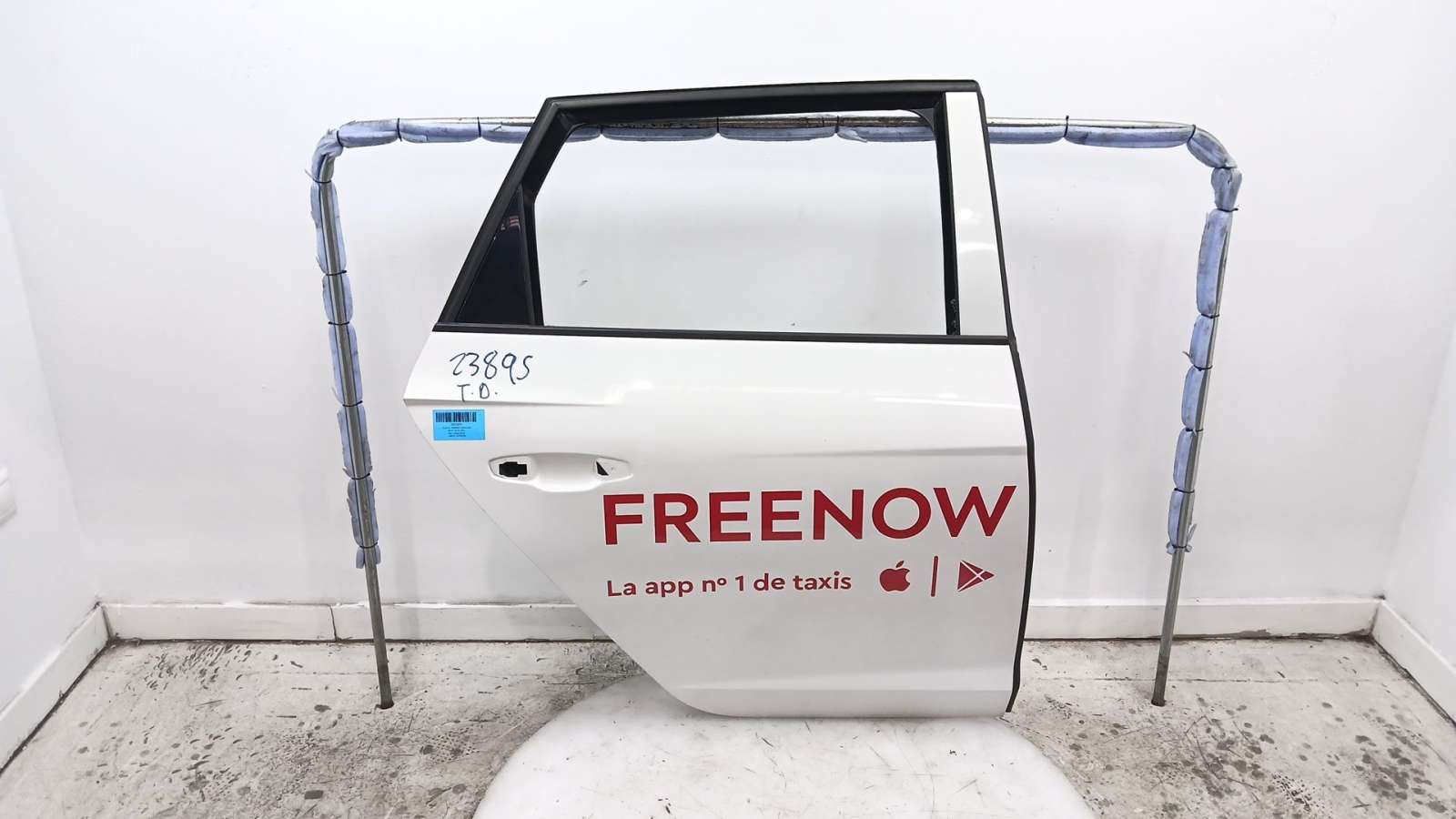 PUERTA TRASERA DERECHA 5F9833056 5F9833056 