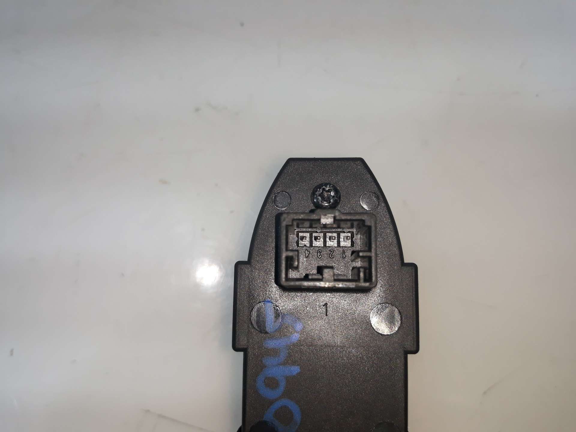 MANDO ELEVALUNAS DELANTERO DERECHO ALFA ROMEO GIULIETTA (191) 2010- (156094784 1345025)