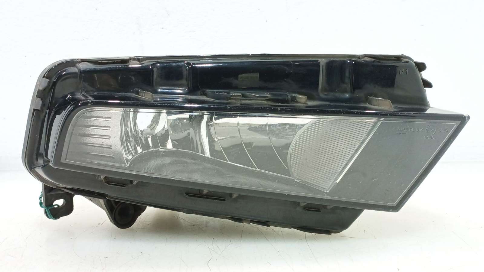 FARO ANTINIEBLA DERECHO 575941702A 575941702A 