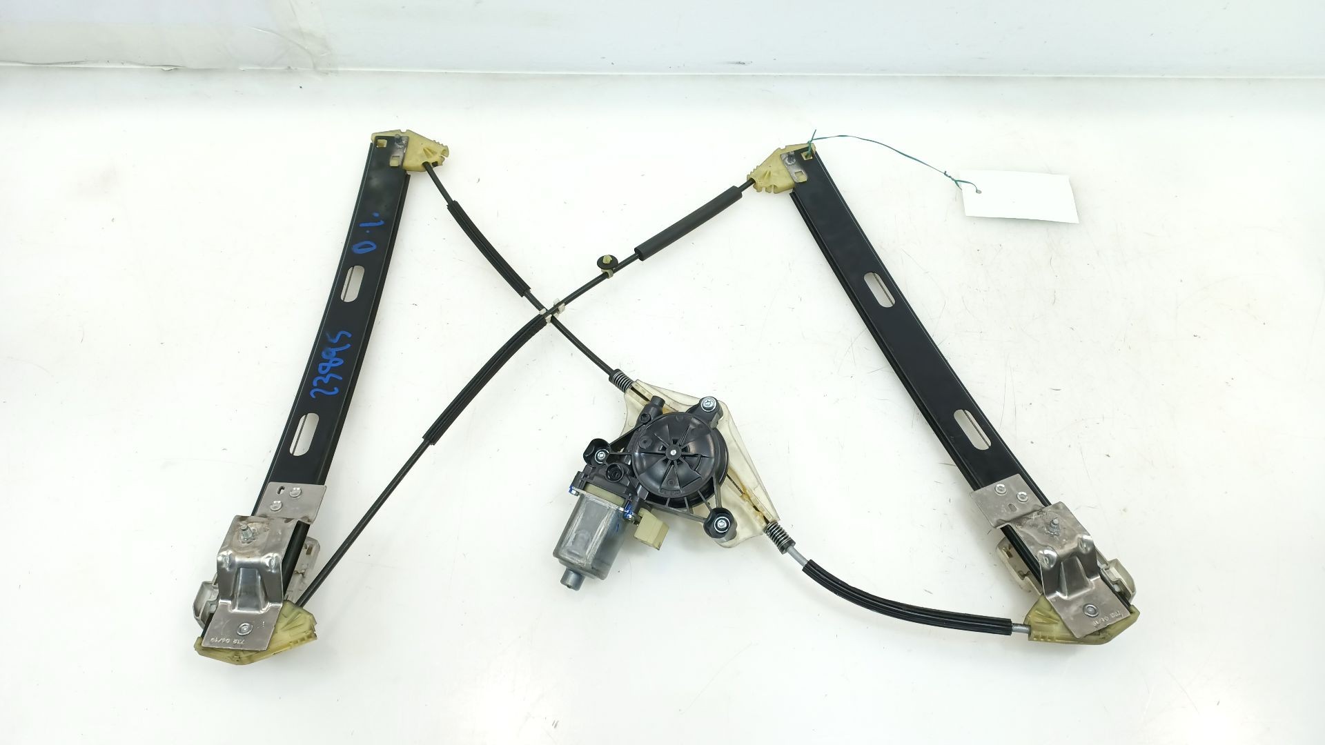 ELEVALUNAS DELANTERO IZQUIERDO 5F4837461D 5F4837461D 