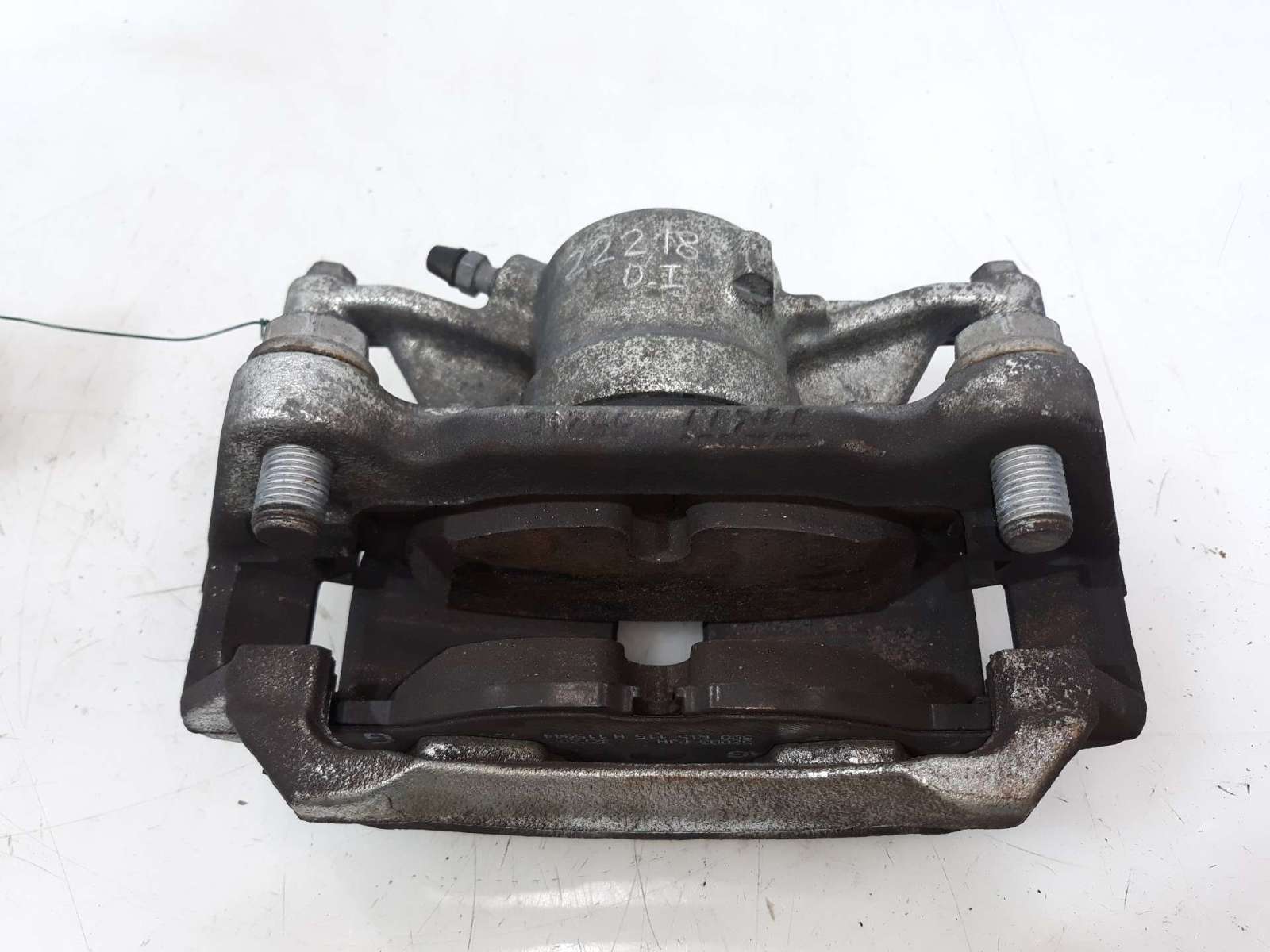 PINZA FRENO DELANTERA IZQUIERDA VOLKSWAGEN T-ROC 2017- (8V0615123 1535417)