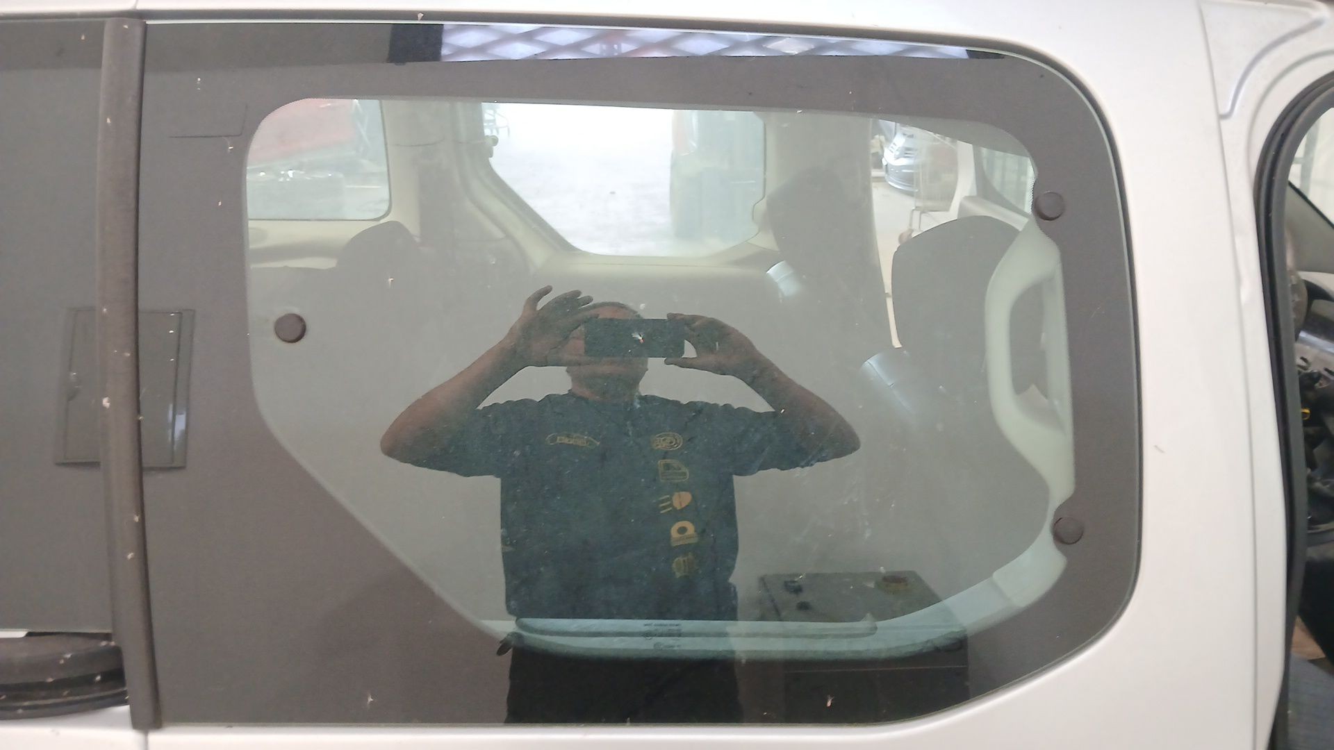 LUNA TRASERA DERECHA PEUGEOT PARTNER TEPEE 2008- (8569VP 1718797)