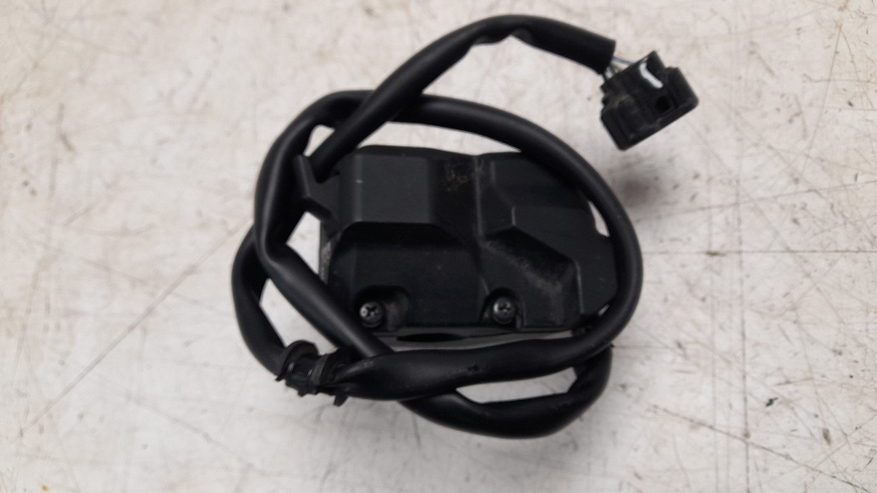 PIÑA LUCES IZQUIERDA 35200MLBD01 