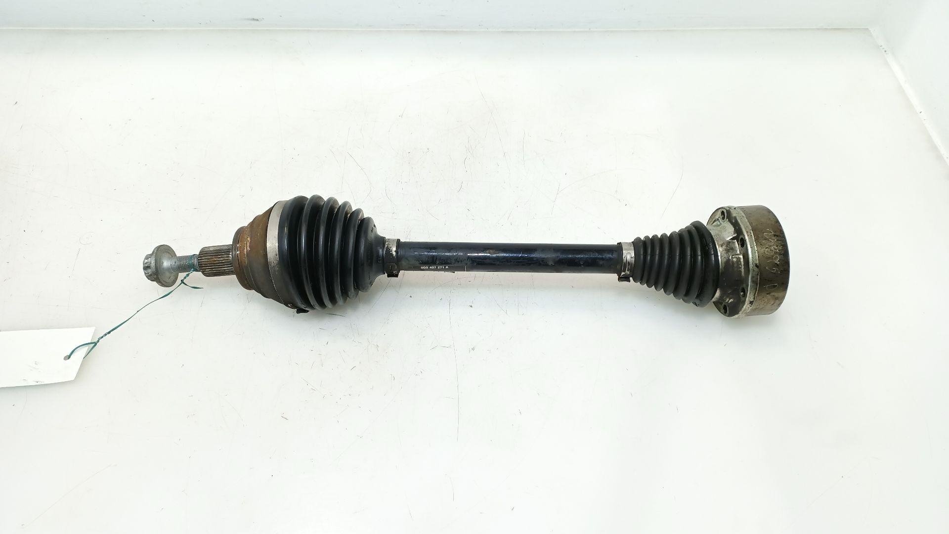 TRANSMISION DELANTERA IZQUIERDA 5Q0407271A 5Q0407271A 