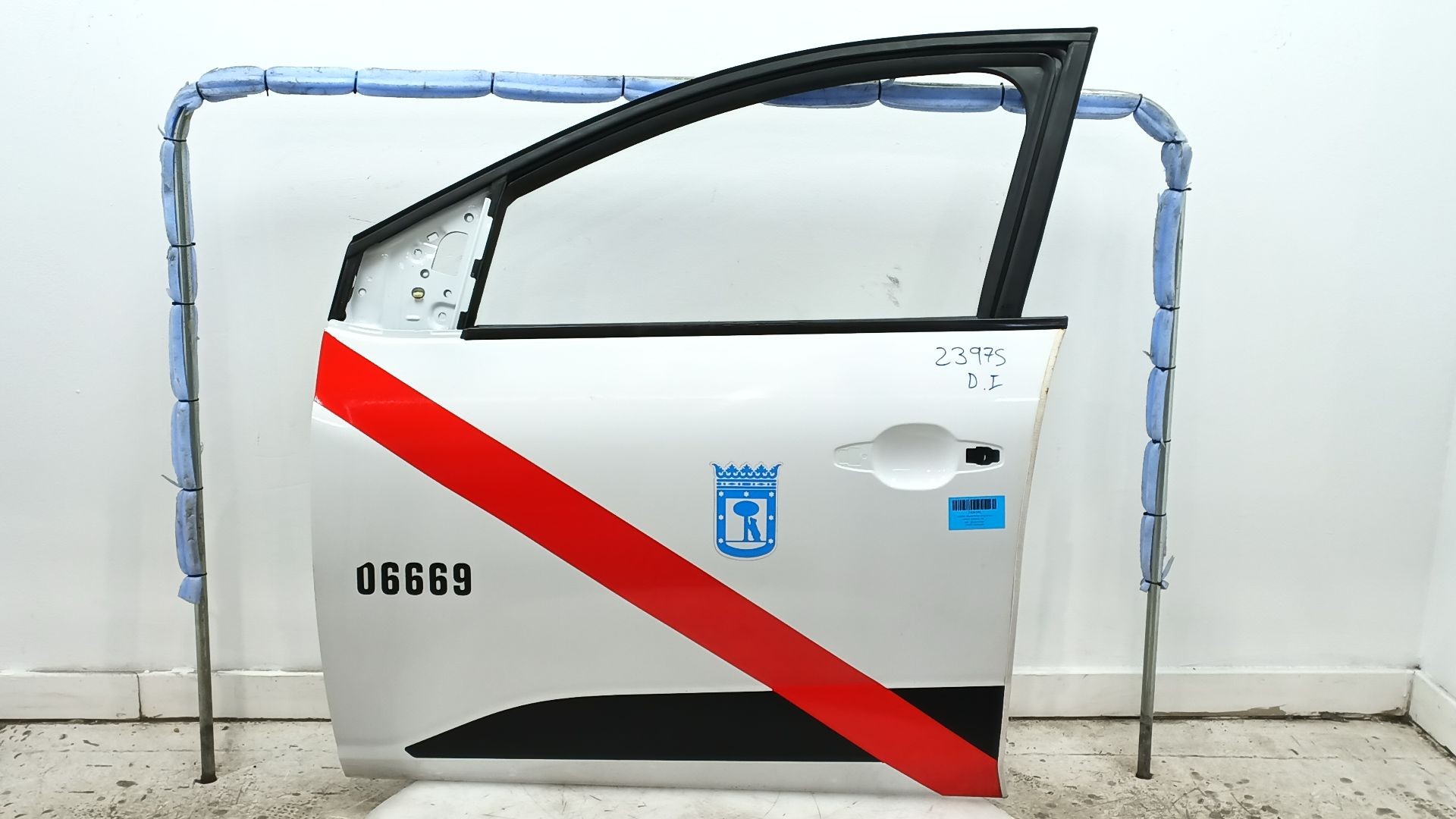 PUERTA DELANTERA IZQUIERDA 801013292R 801013292R 