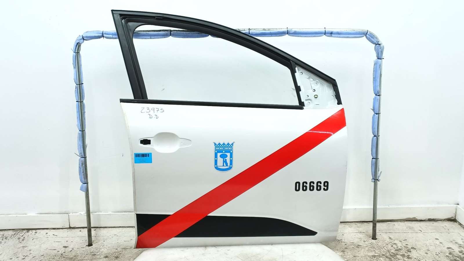 PUERTA DELANTERA DERECHA 801004600R 801004600R 