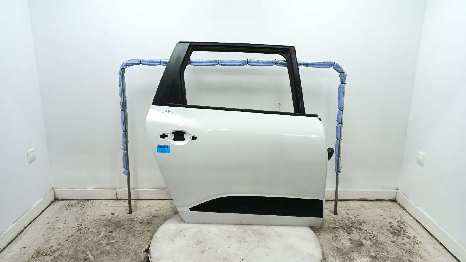 PUERTA TRASERA DERECHA 821008866R 821008866R 