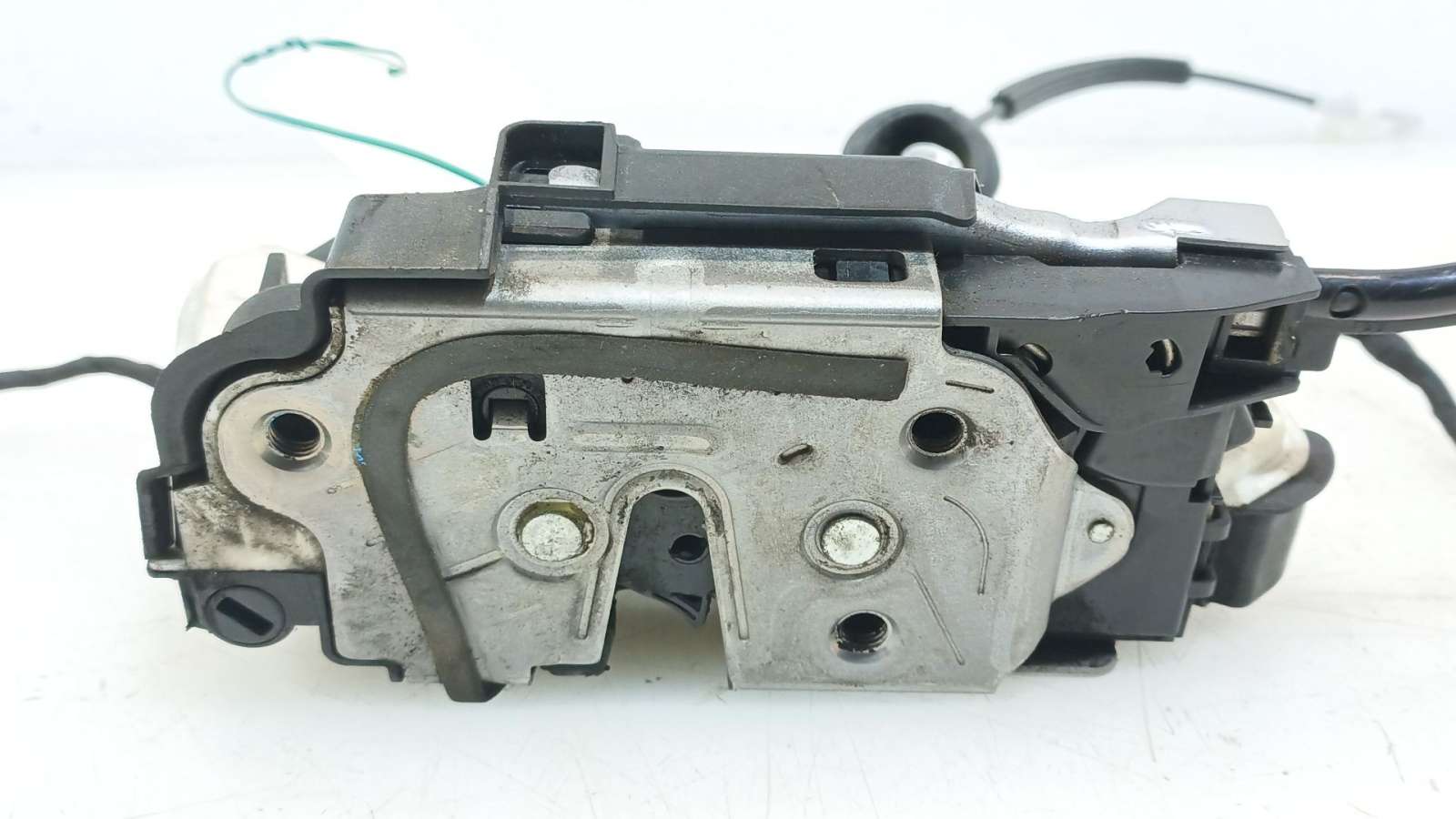 CERRADURA PUERTA DELANTERA DERECHA 5K1837016J 5K1837016J 