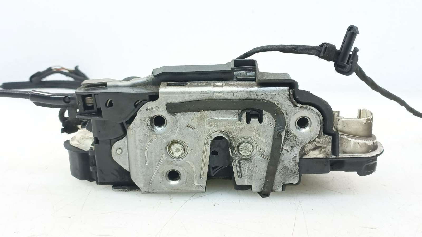 CERRADURA PUERTA DELANTERA IZQUIERDA 5K1837015J 5K1837015J 