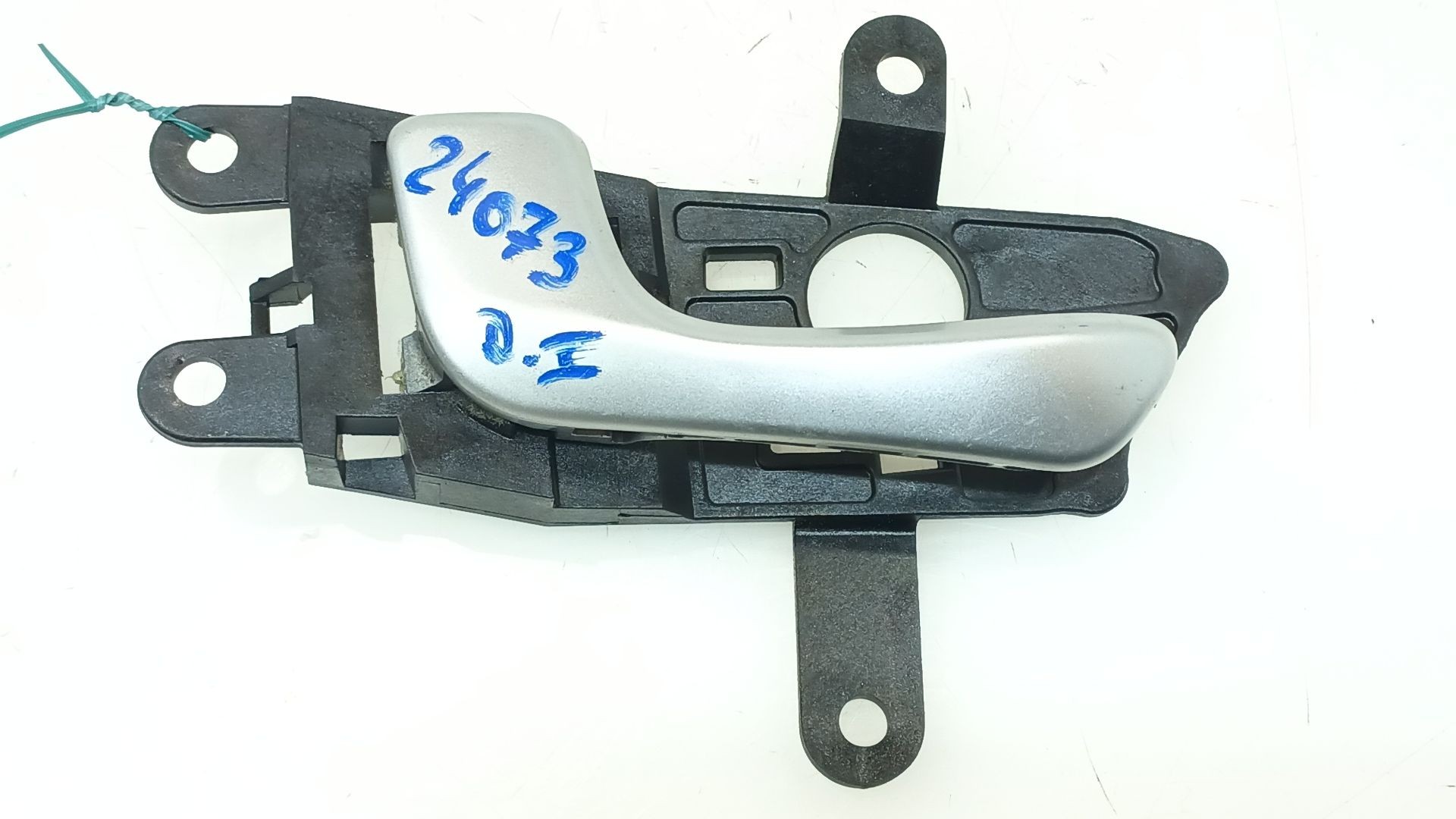 MANETA INTERIOR DELANTERA IZQUIERDA 82610D4020KA1 82610D4020KA1 