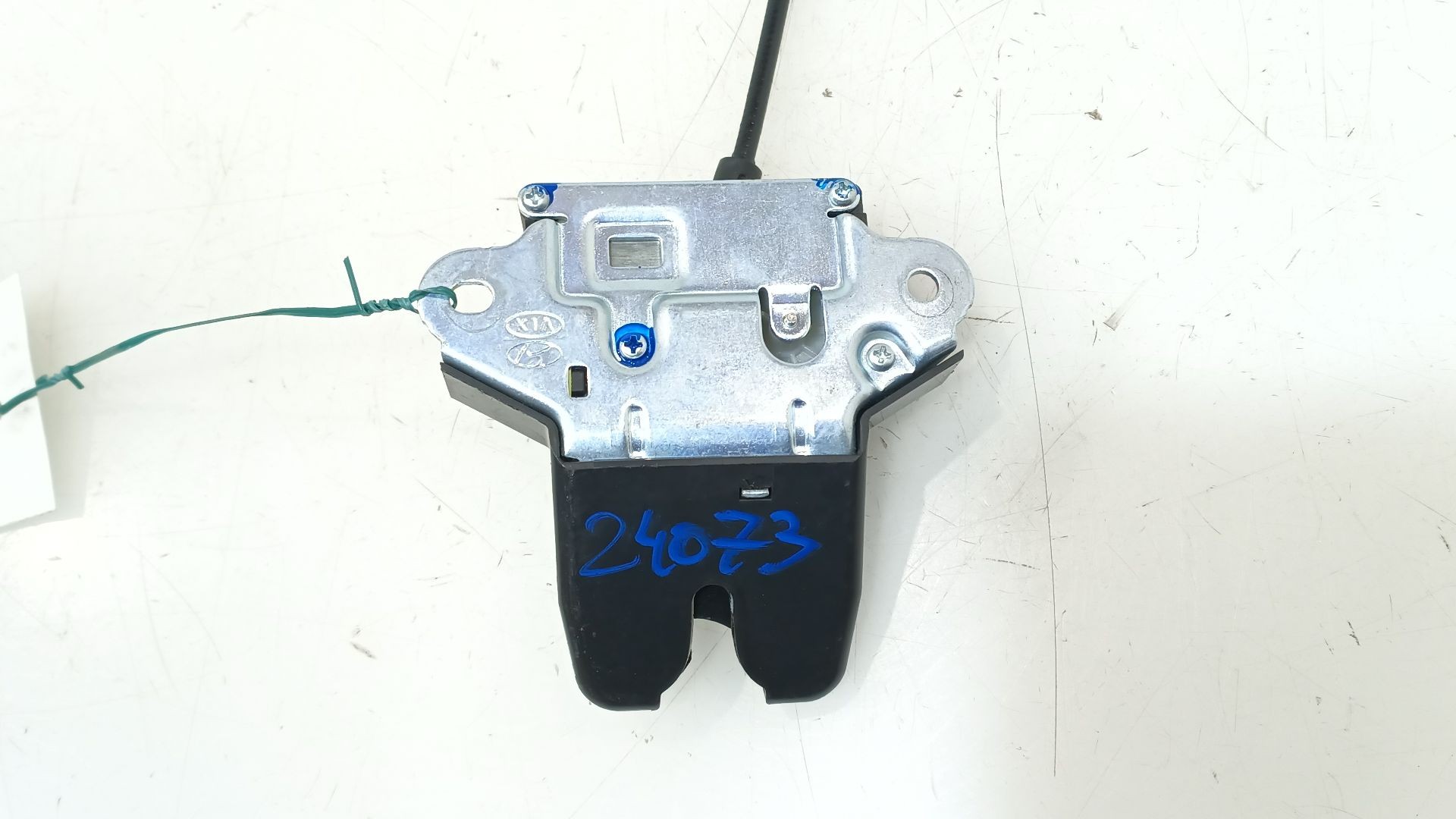 CERRADURA MALETERO / PORTON 81230D4000 81230D4000 