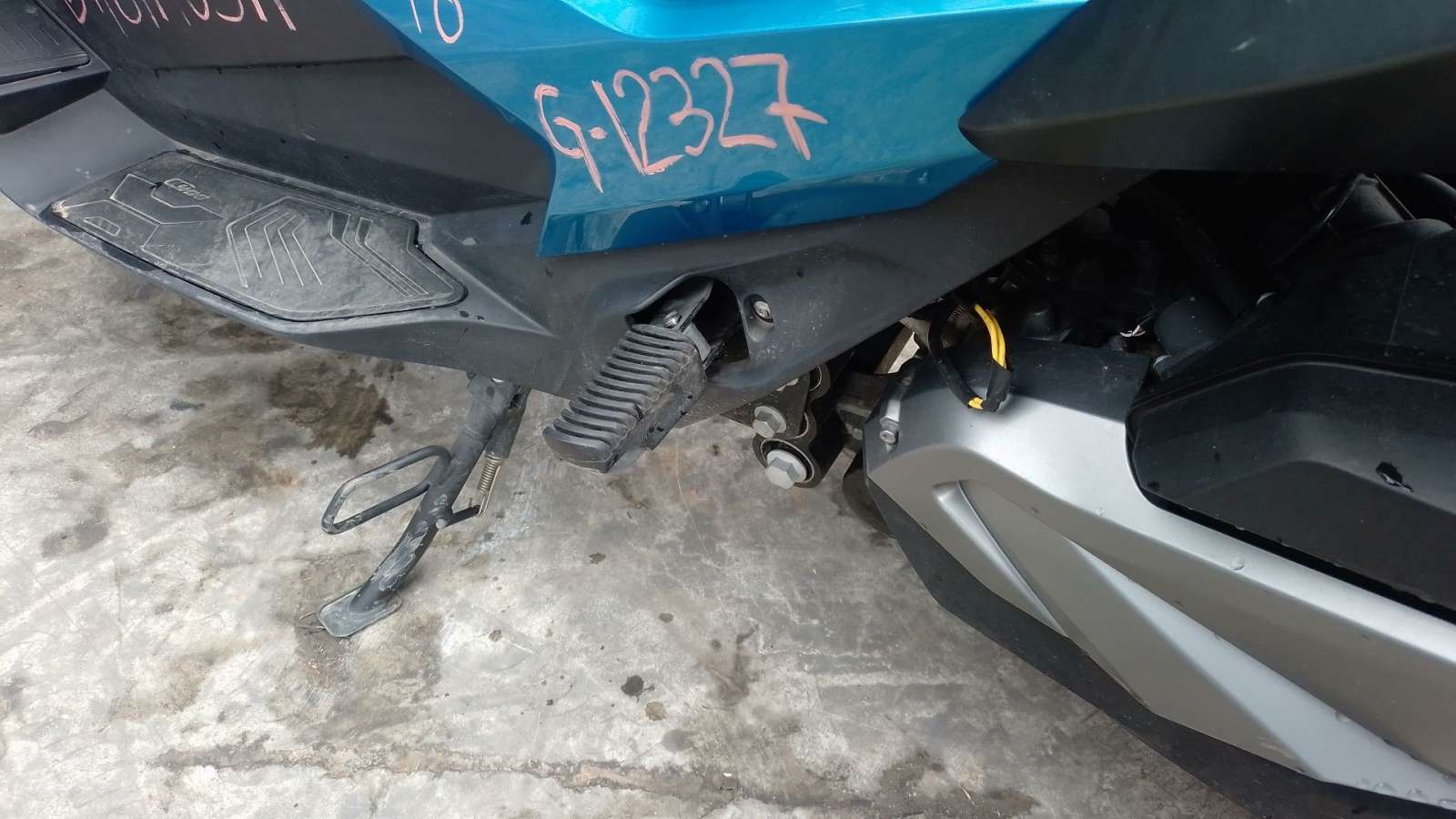 ESTRIBO LATERAL BMW C - (46718558604 1510819)