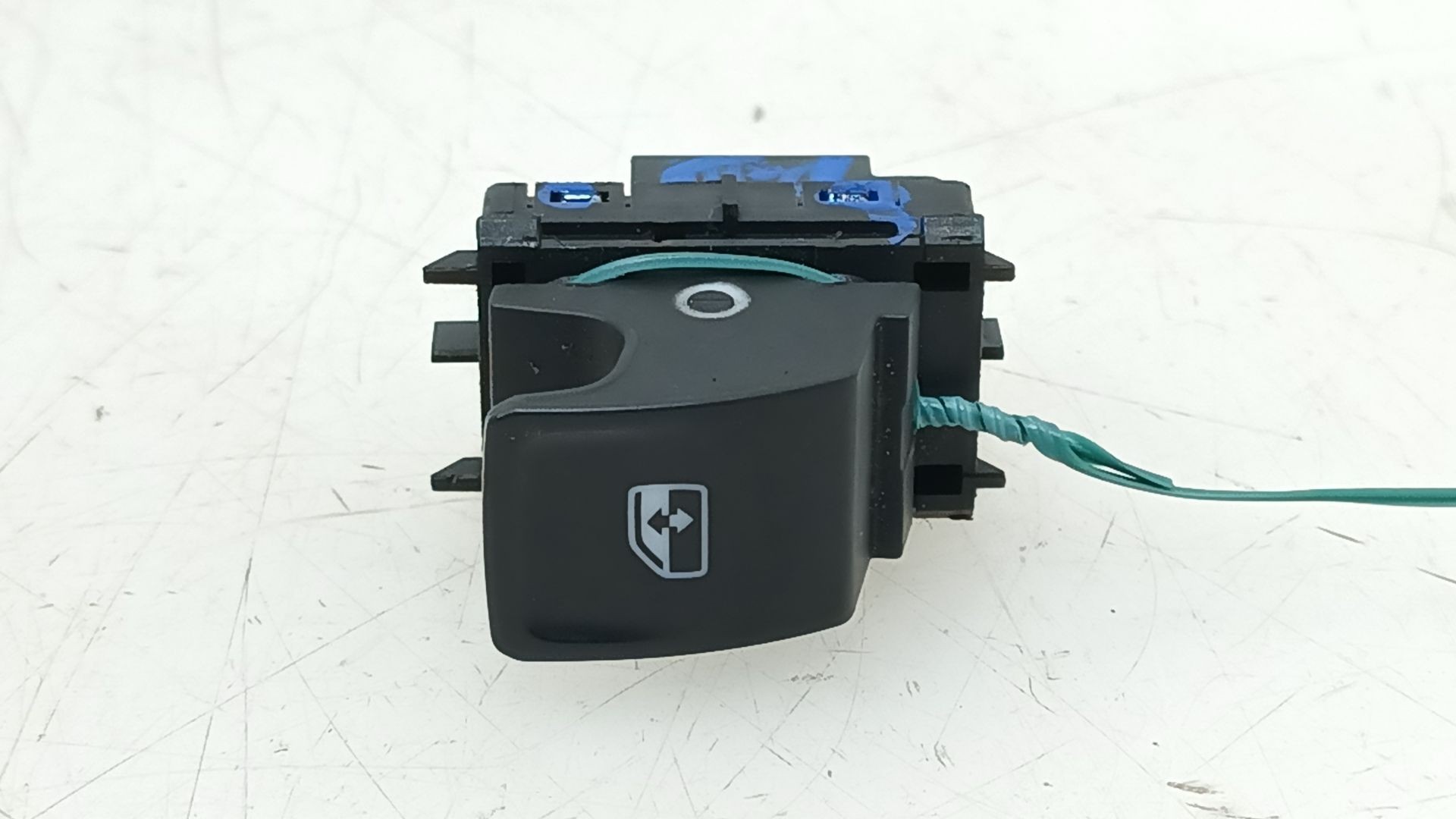 MANDO ELEVALUNAS TRASERO DERECHO 5G0959855QWHS 5G0959855Q 