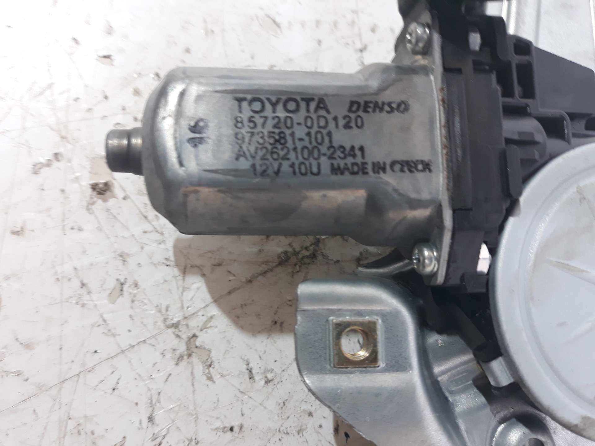 ELEVALUNAS TRASERO DERECHO TOYOTA YARIS 2014-2017 (698300D220 1211066)