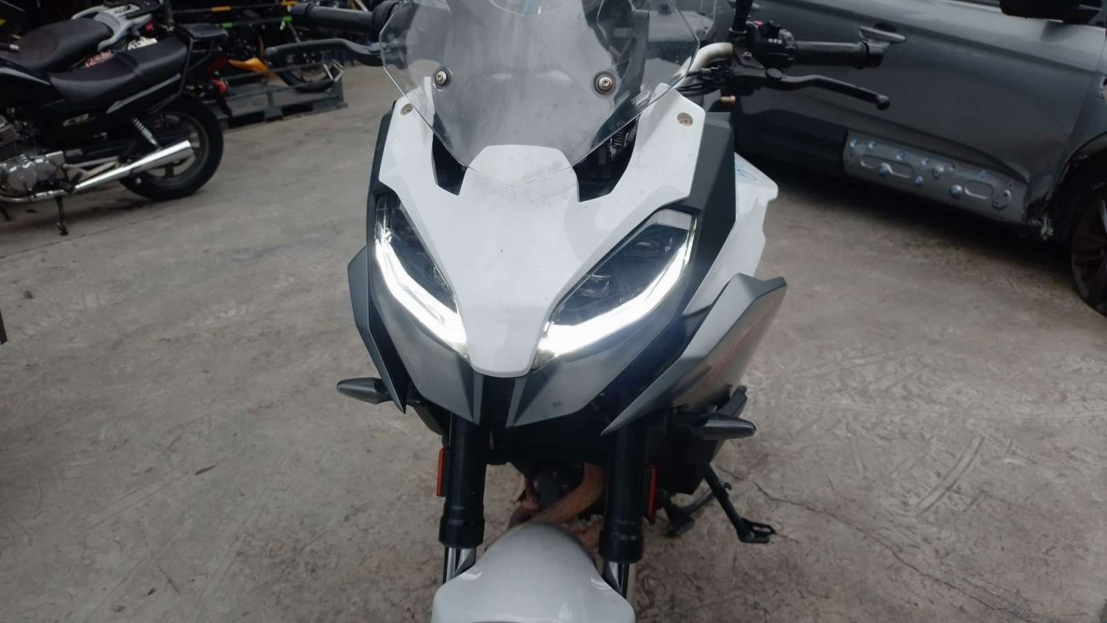 FARO DELANTERO BMW F (801cc - ) - (63128395690 1510932)