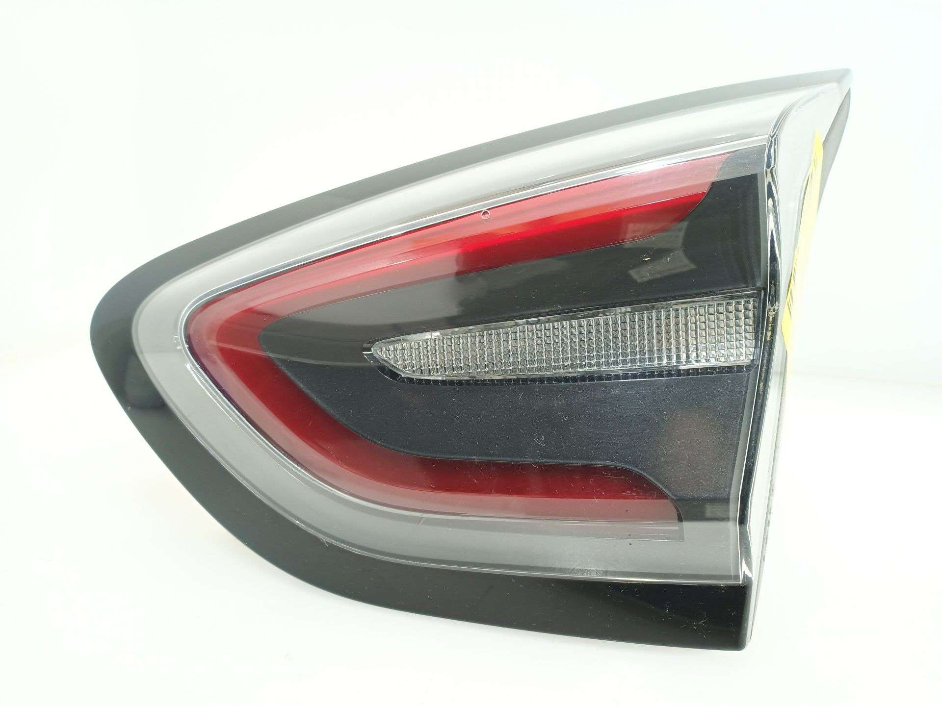 PILOTO TRASERO DERECHO INTERIOR FORD PUMA (J2K, CF7) 2019- (2579085 1693034)