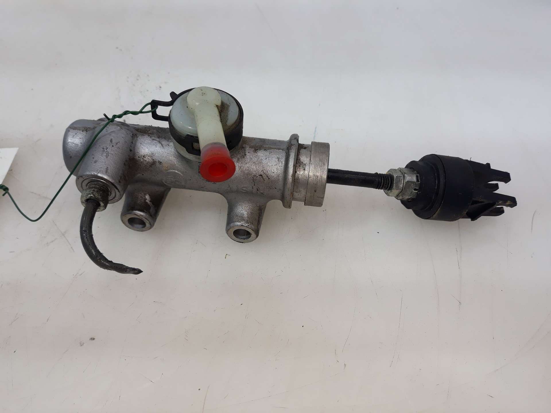 BOMBA FRENO TOYOTA LAND CRUISER (J15) 2009-2017 (4720160A32 1521113)