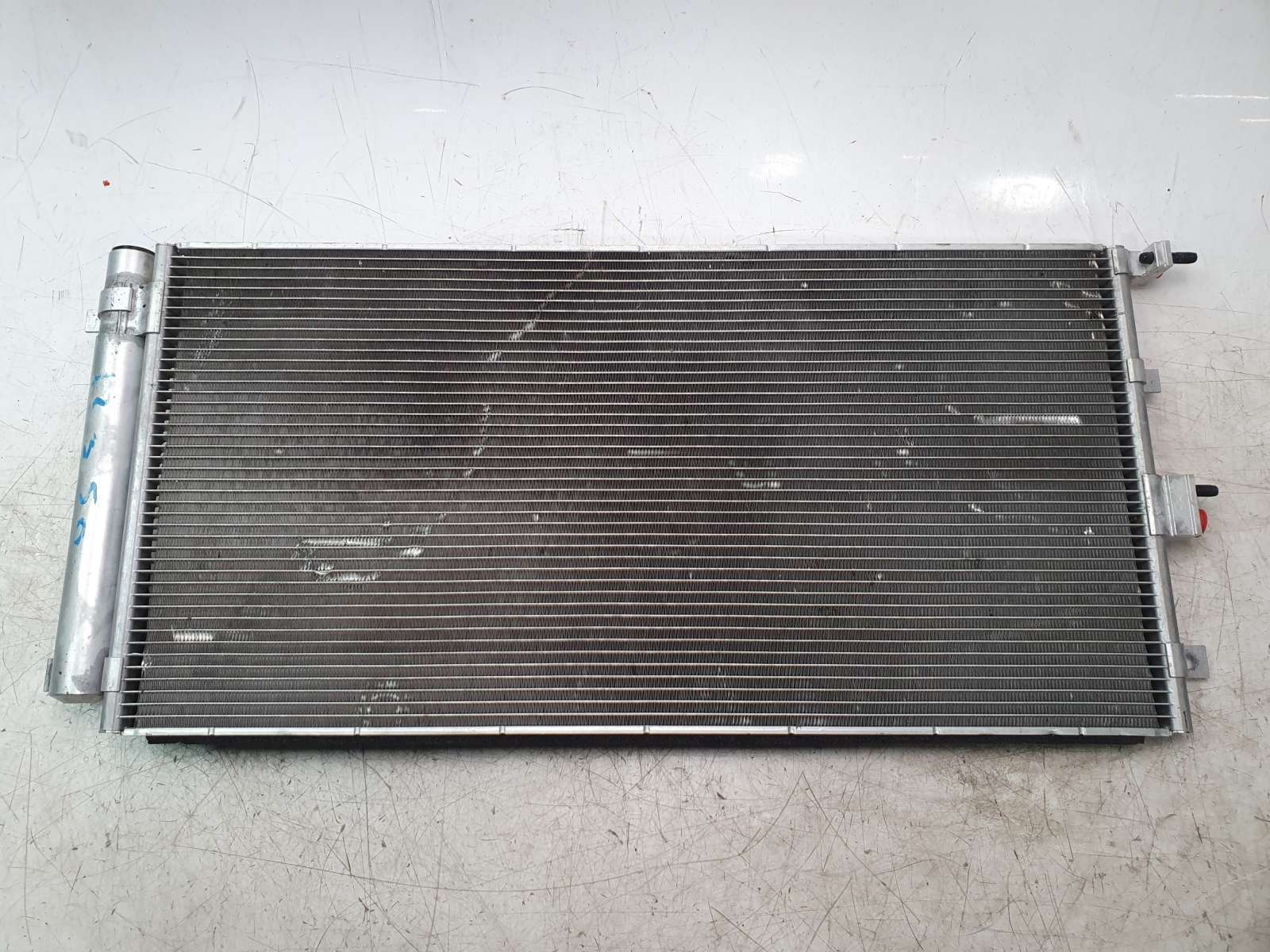 CONDENSADOR / RADIADOR AIRE ACONDICIONADO 97606AT000 350654