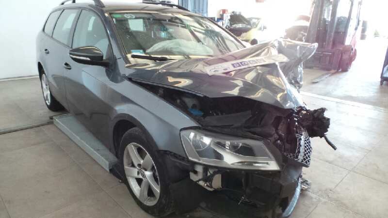 VOLKSWAGEN PASSAT VARIANT (365) 2010-2014
