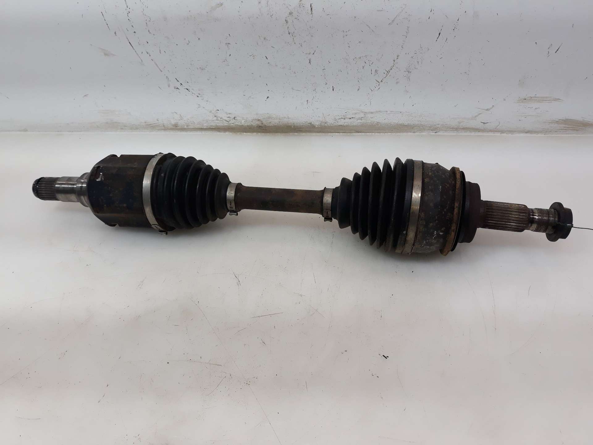 TRANSMISION DELANTERA IZQUIERDA TOYOTA LAND CRUISER (J15) 2009-2017 (4343060090 1521120)