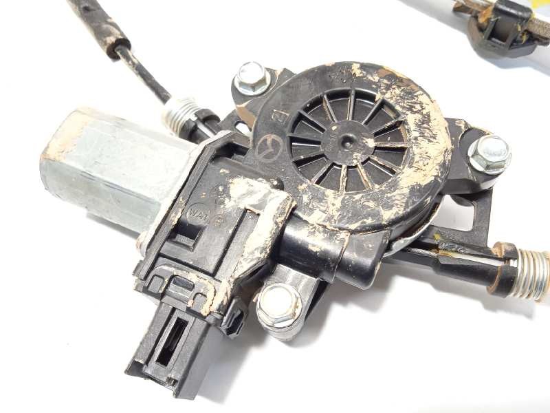 ELEVALUNAS TRASERO DERECHO BHN972590 BHN95858X