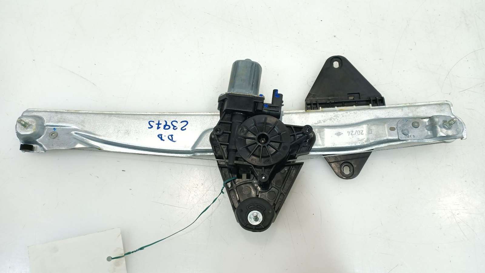 ELEVALUNAS DELANTERO DERECHO 807203930R 807203930R 