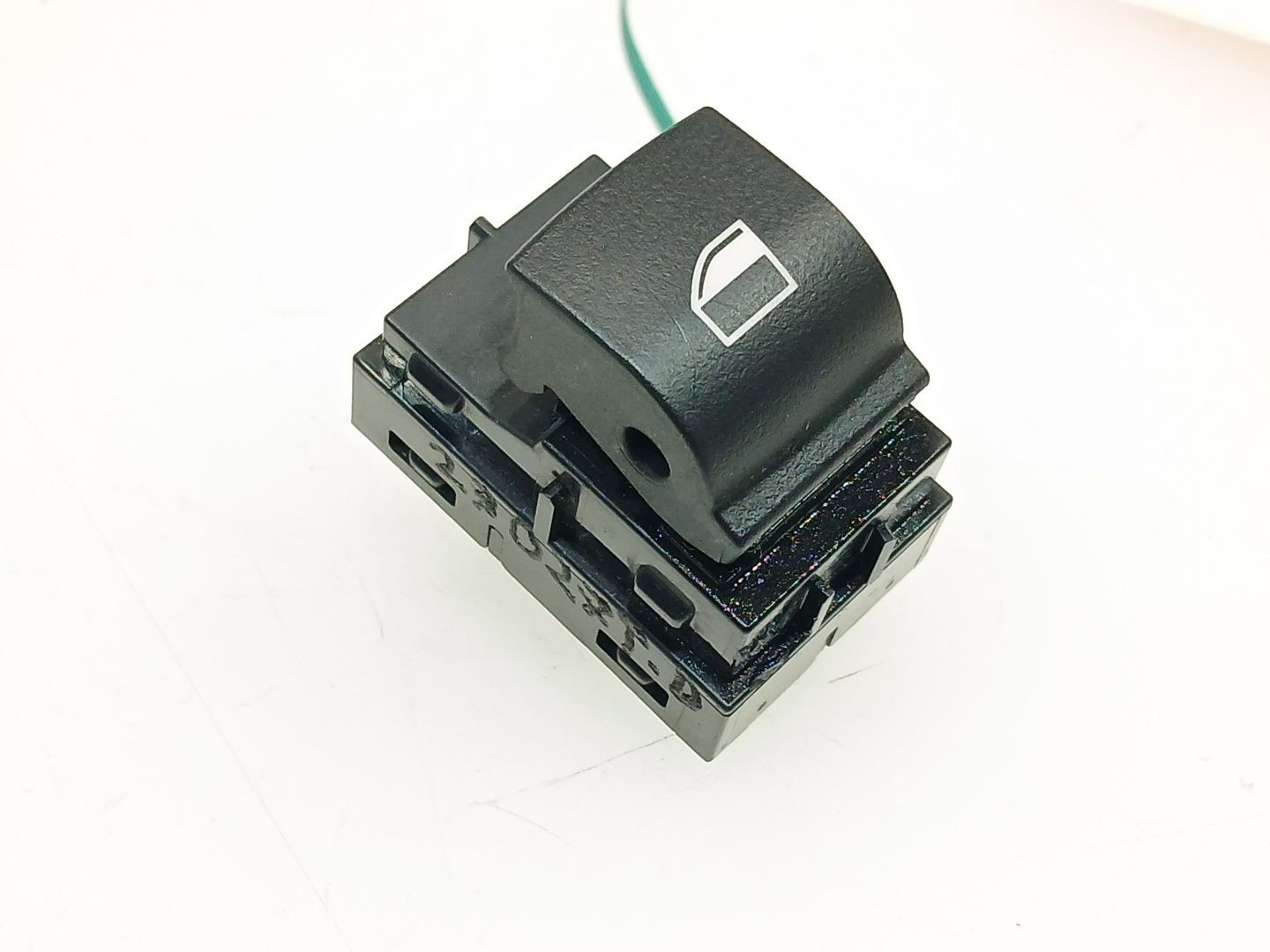 MANDO ELEVALUNAS DELANTERO DERECHO BMW SERIE 5 GRAN TURISMO (F07) 2009-2017 (61319241949 1642019)