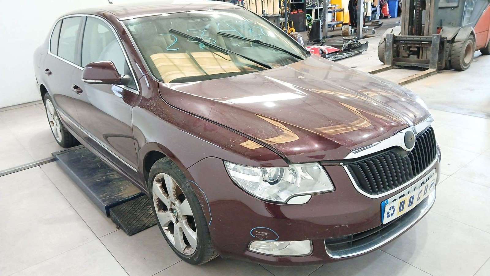 SKODA SUPERB II (3T4) 2008-2015