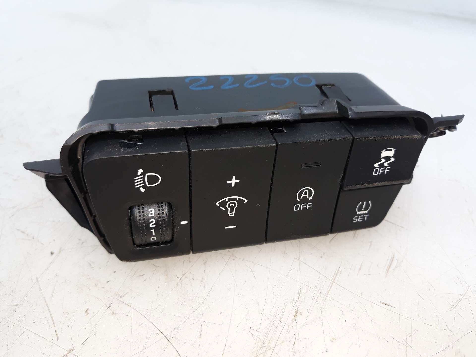 MANDO MULTIFUNCION KIA STONIC (YBCUV) 2017- (84757H8AA0 1537193)