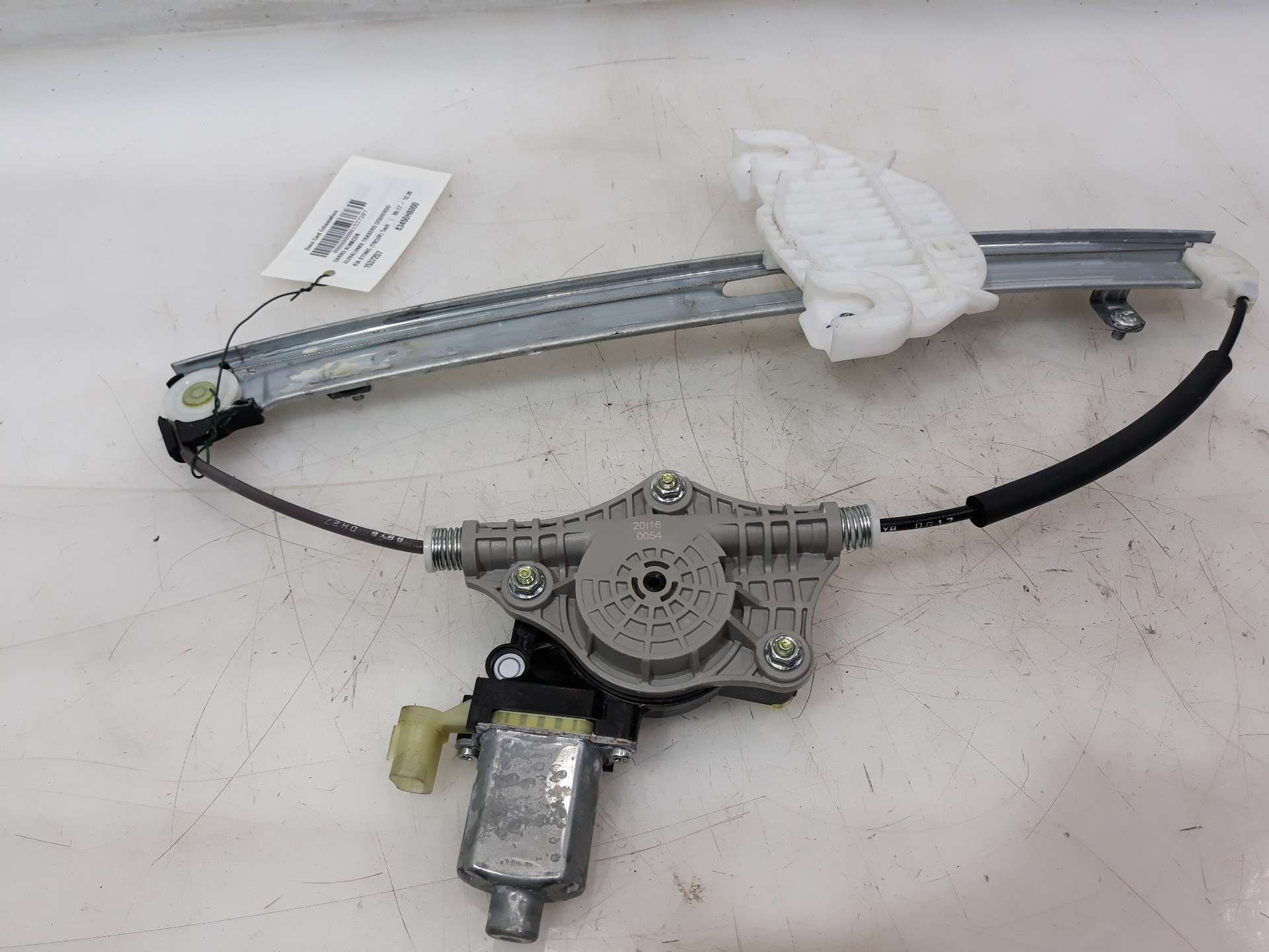 ELEVALUNAS TRASERO IZQUIERDO KIA STONIC (YBCUV) 2017- (83401H8100 1537207)