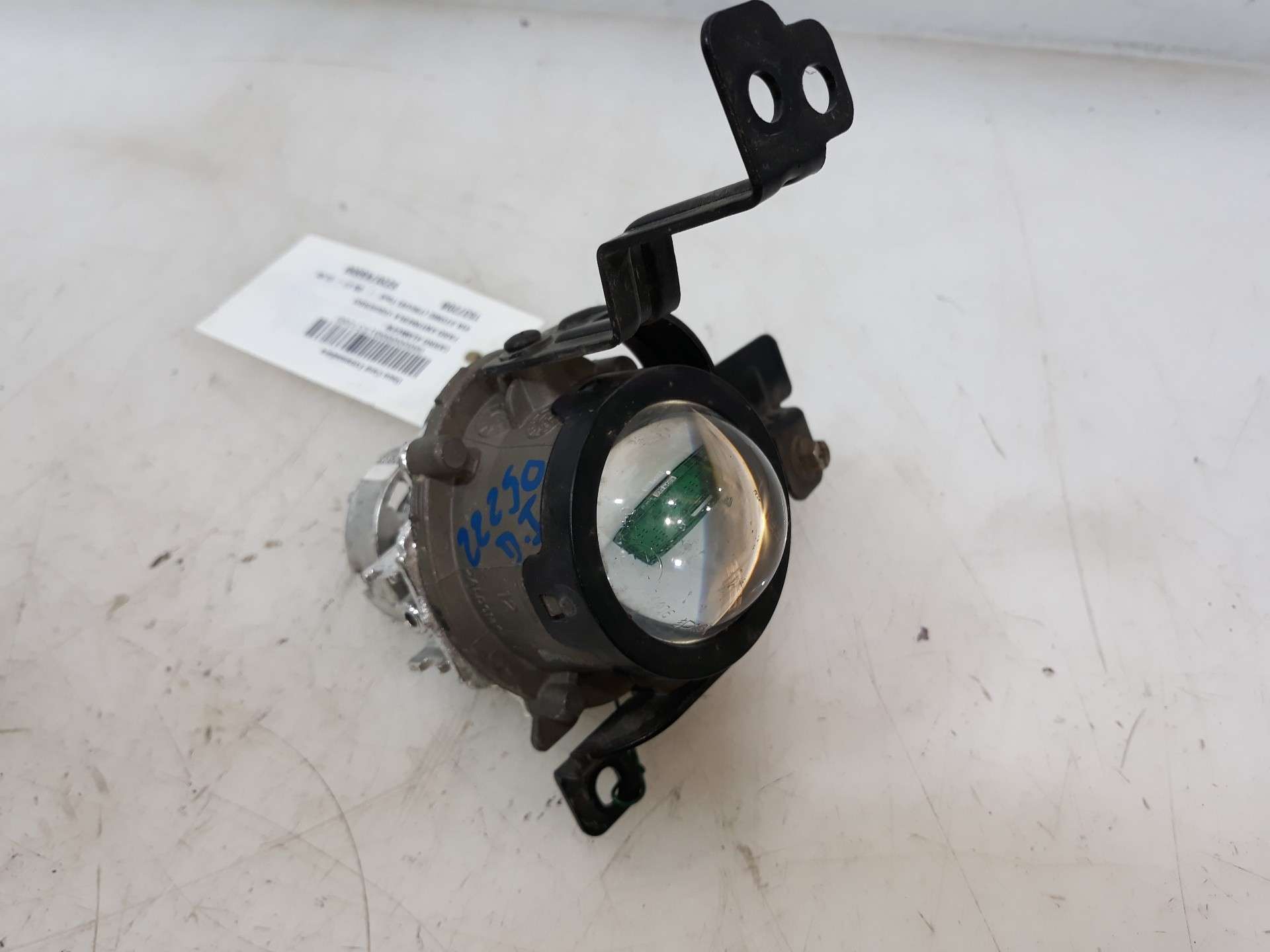 FARO ANTINIEBLA IZQUIERDO KIA STONIC (YBCUV) 2017- (92207K8000 1537208)