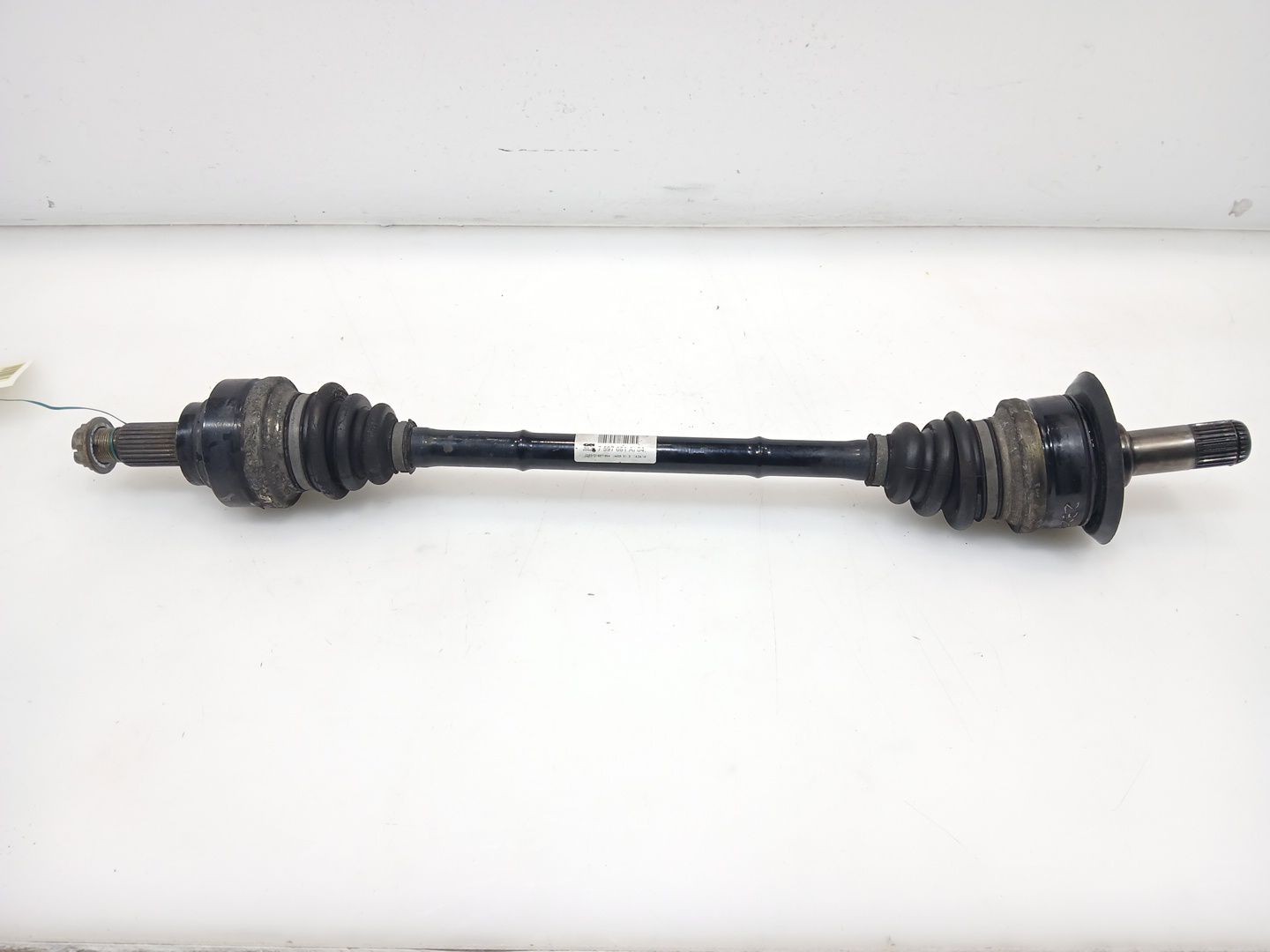 TRANSMISION TRASERA IZQUIERDA BMW 3 (F30, F80) 2011-2018 (33208680347 1694207)