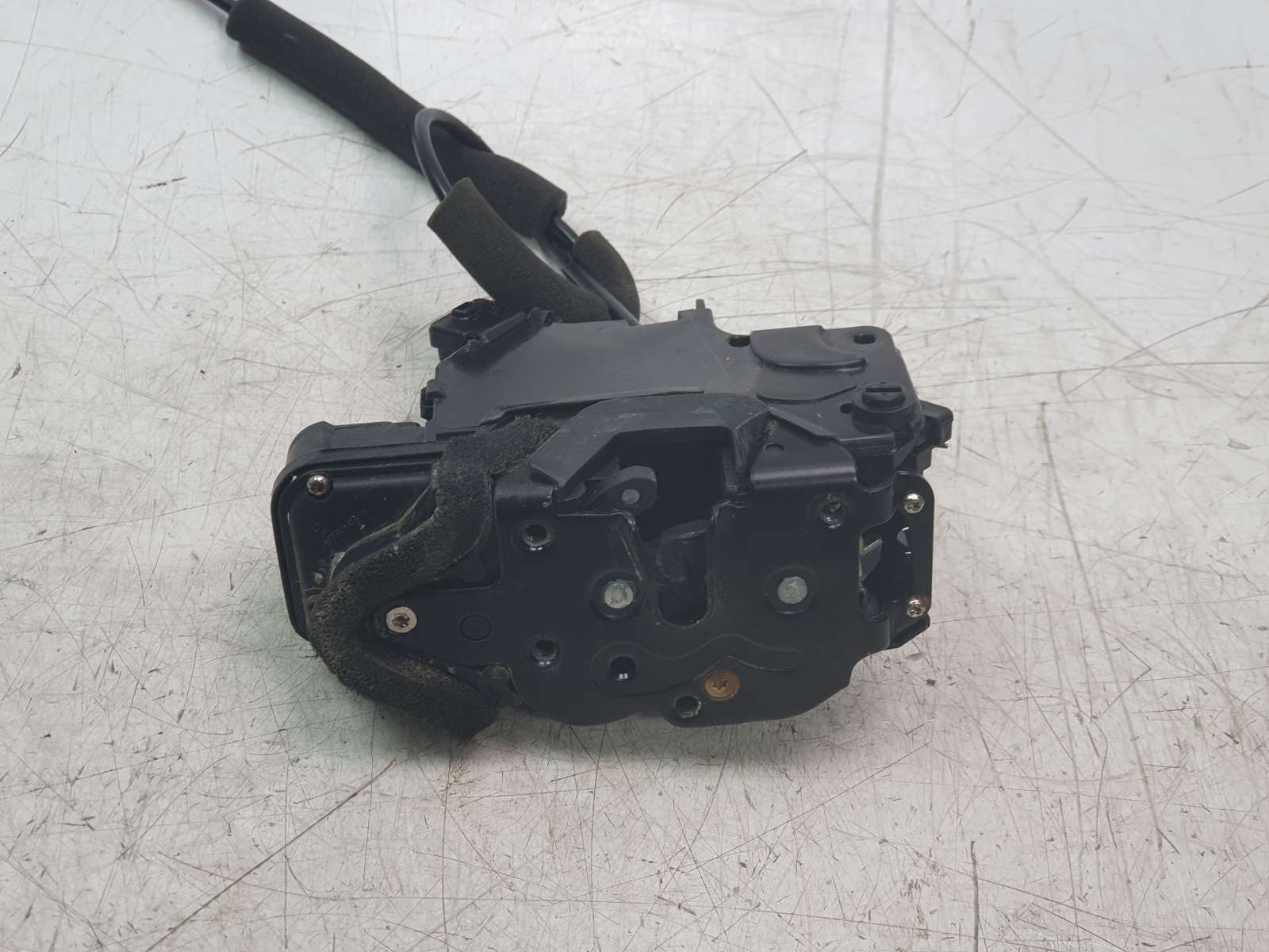 CERRADURA PUERTA TRASERA IZQUIERDA 6205310 