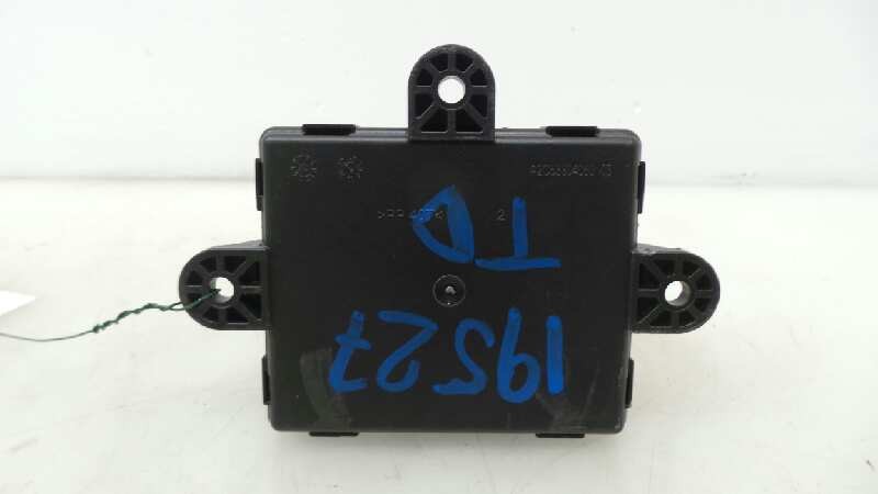 MODULO CONFORT VOLVO V40 CROSS COUNTRY 2012- (31343873 1111730)