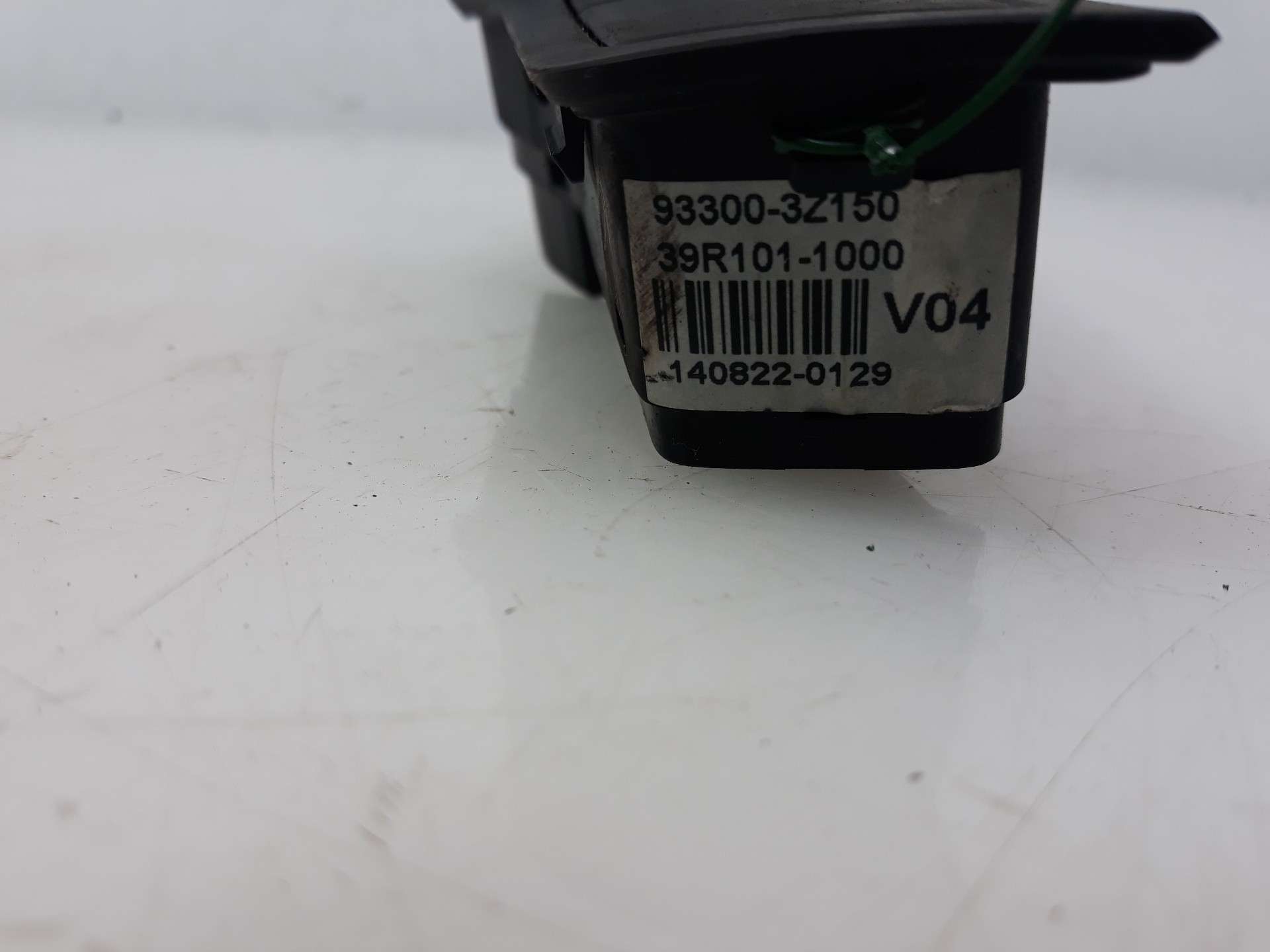 MANDO LUCES HYUNDAI I40 2012- (933003Z150 1490408)