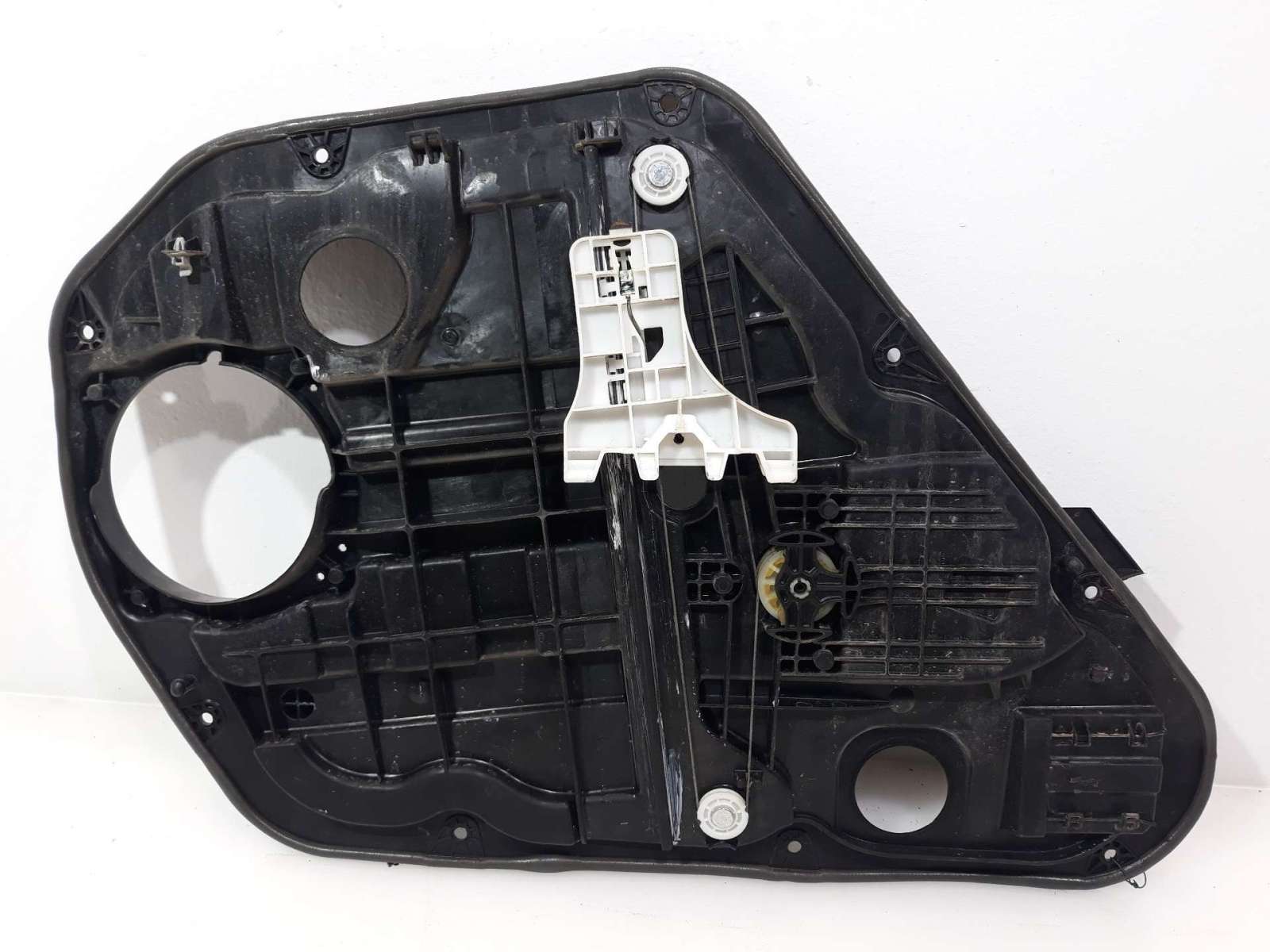 ELEVALUNAS TRASERO DERECHO HYUNDAI I40 2012- (834813Z000 1490426)