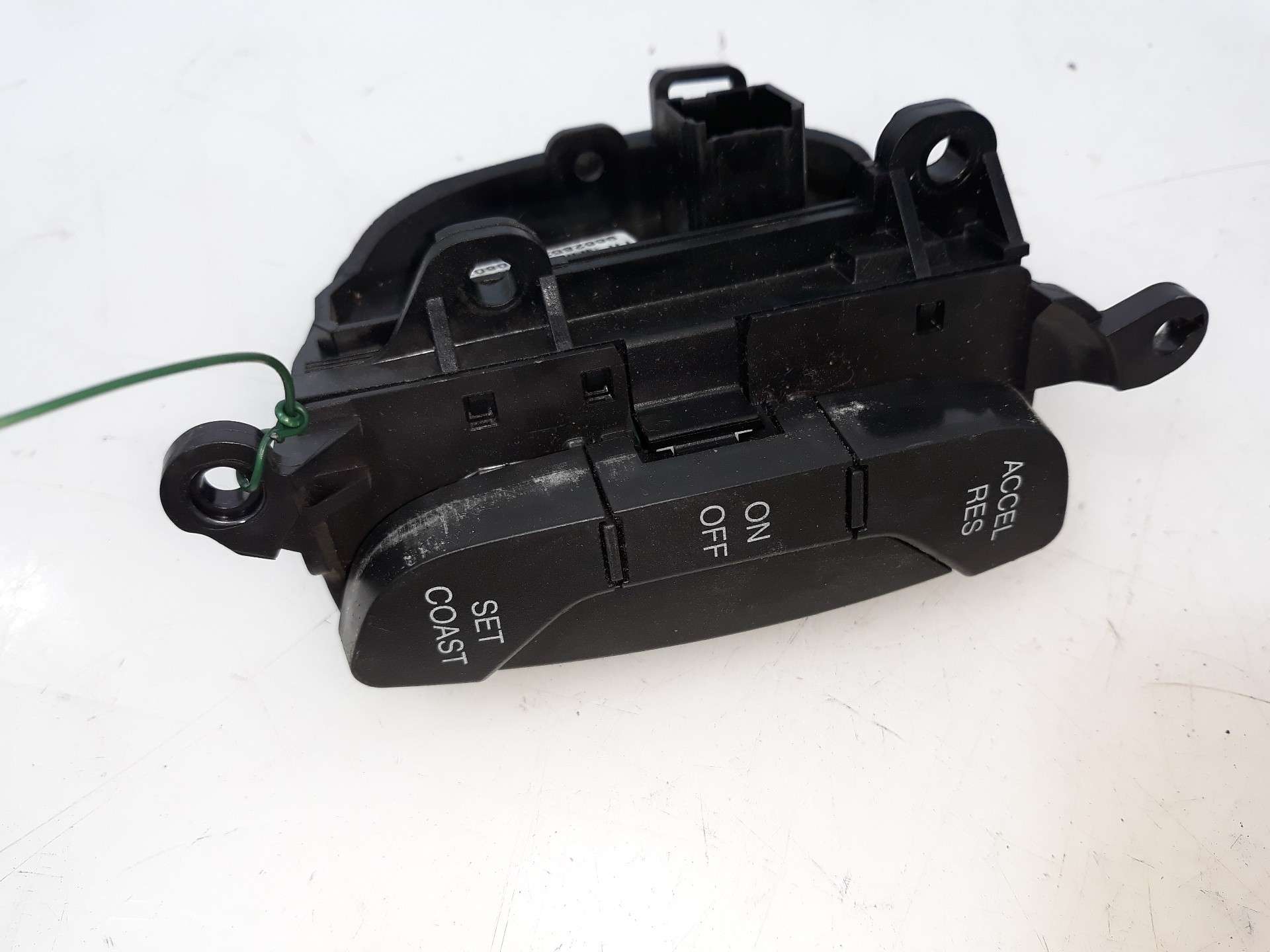 MANDO VOLANTE CHEVROLET CAPTIVA 2006-2016 (96628527 1538265)