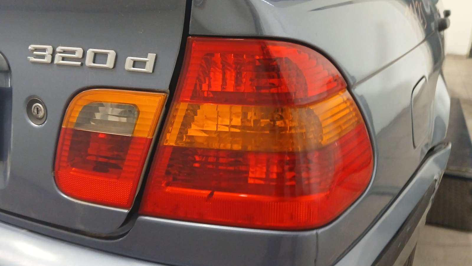 PILOTO TRASERO DERECHO BMW 3 (E46) 1997-2005 (63216946534 1777740)