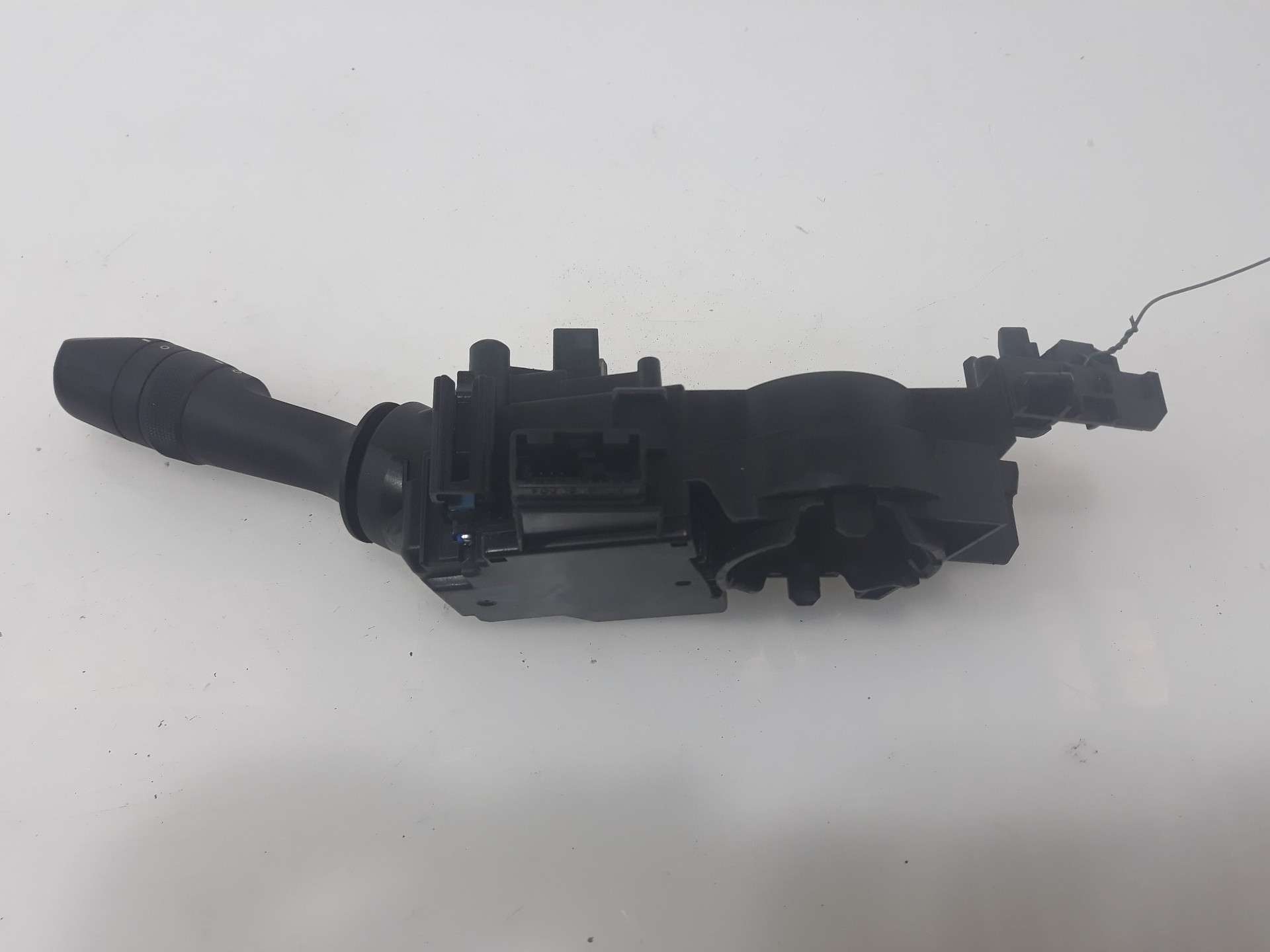 MANDO LUCES TOYOTA RAV 4 2012-2019 (8414033250 1353664)