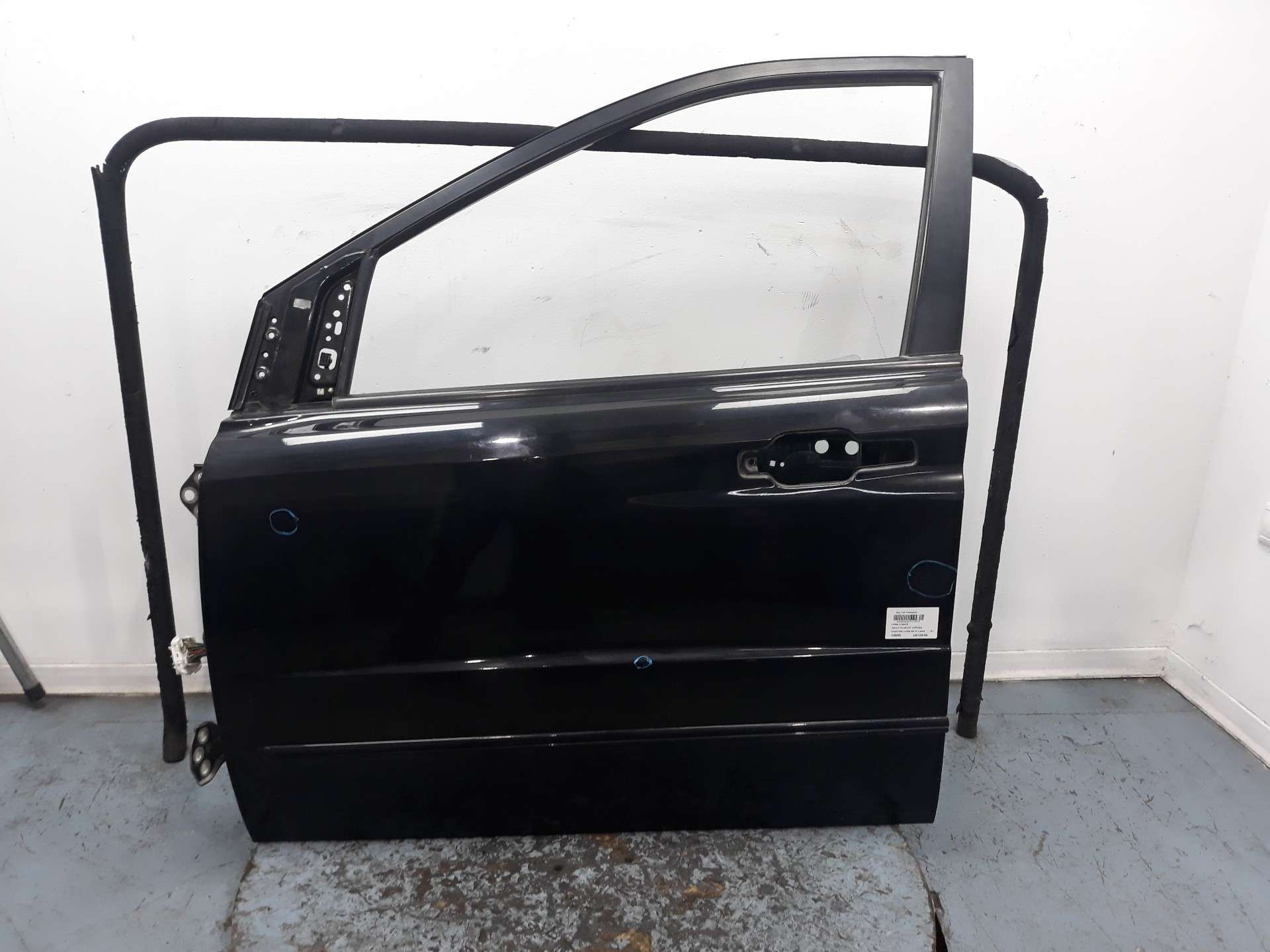 PUERTA DELANTERA IZQUIERDA SSANGYONG KYRON 2005-2011 (6201109106 1539095)