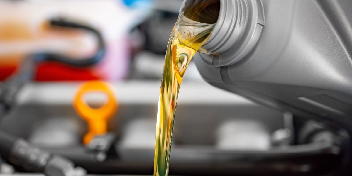 Falta de aceite en el motor de coche, síntomas que nunca debes ignorar